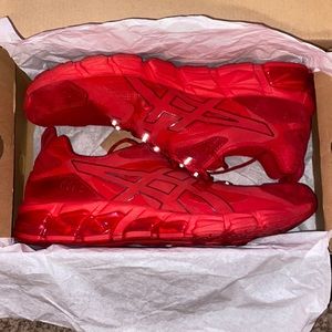 Men’s ASICS Gel-Quantum 180’s. Size 13.